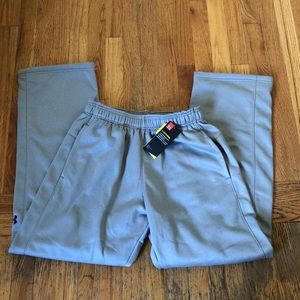 🌻NWT Under Armour Grey Sweatpants Size M